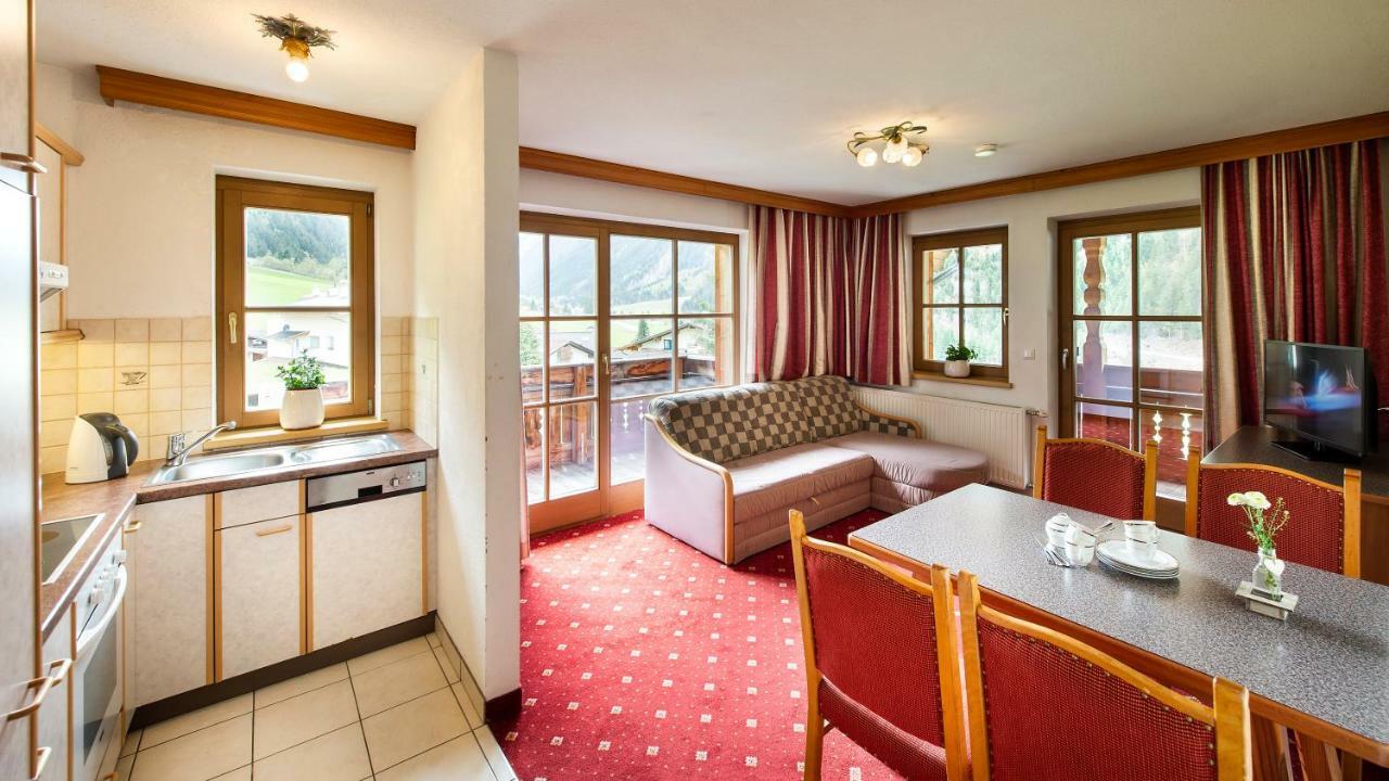 Laerchenheim Aparthotel Neustift im Stubaital Bagian luar foto