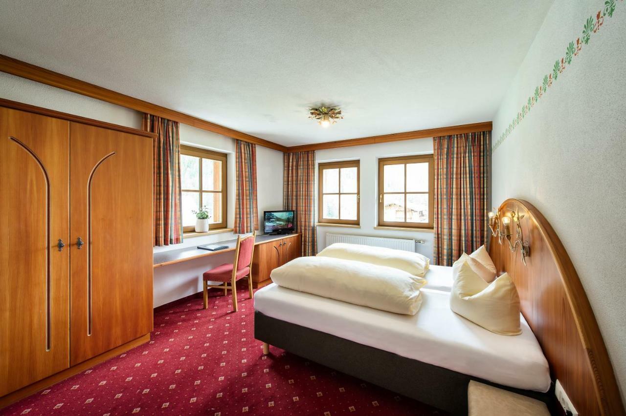 Laerchenheim Aparthotel Neustift im Stubaital Bagian luar foto